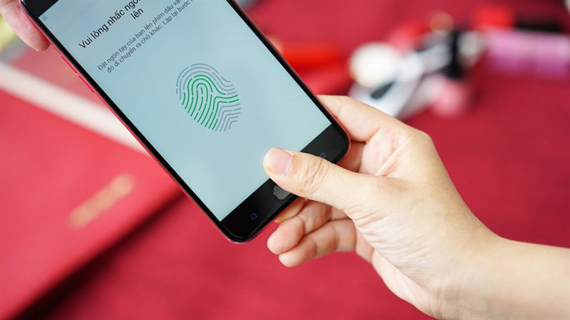 OPPO F3 có vân tay 1 chạm cực nhạy theo thời gian