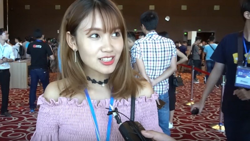 Clip người dùng đánh giá Bphone 2017 như thế nào ngay tại sự kiện ra mắt? Clip người dùng đánh giá Bphone 2017 như thế nào ngay tại sự kiện ra mắt?