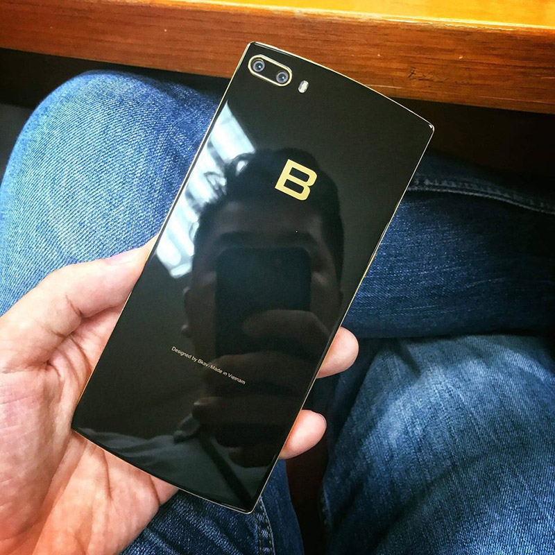 bphone_ok_800x800 bphone_ok_800x800