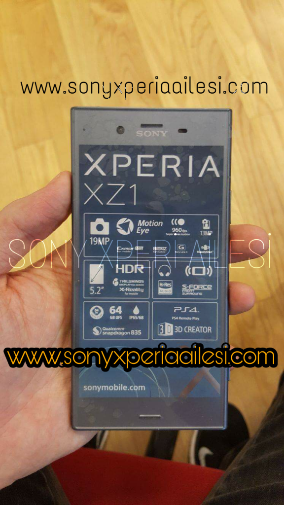 Xperia XZ1 lộ nhiều ảnh trên tay người dùng, cấu hình chi tiết cũng được xác nhận Xperia XZ1 lộ nhiều ảnh trên tay người dùng, cấu hình chi tiết cũng được xác nhận
