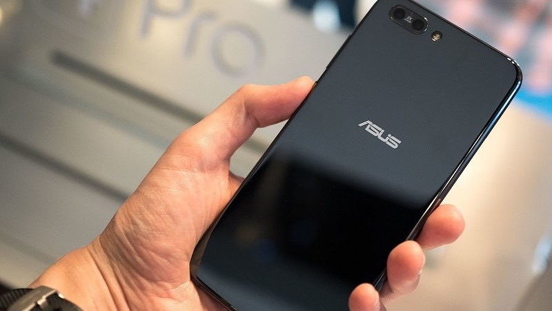 ZenFone 4 Pro ra mắt: Camera kép 16MP OIS, Snapdragon 835, vân tay hồng ngoại, giá 13,6 triệu ZenFone 4 Pro ra mắt: Camera kép 16MP OIS, Snapdragon 835, vân tay hồng ngoại, giá 13,6 triệu