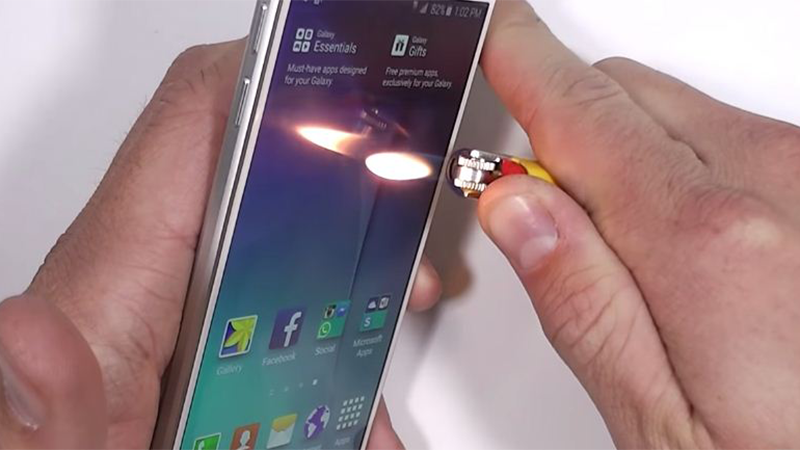 kính cường lực 