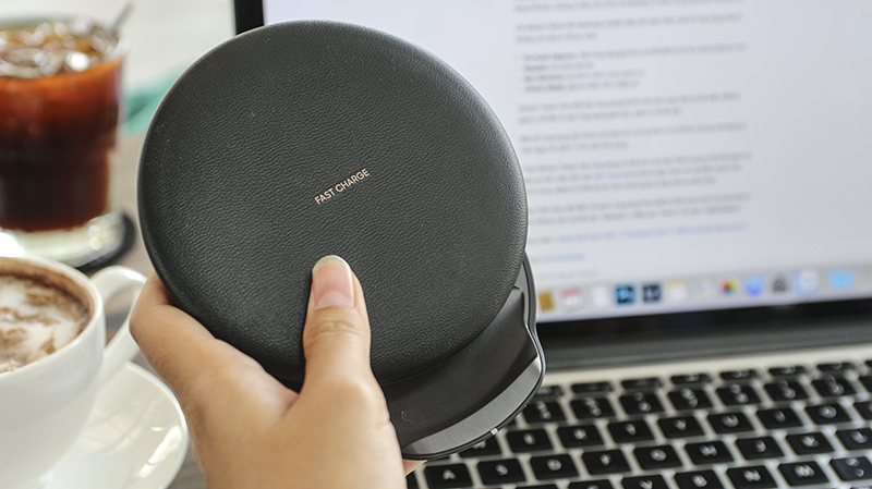 Trên tay quà tăng Galaxy Note 8