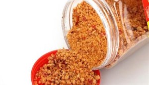 2 cách làm muối tôm Tây Ninh từ bột tôm và tôm khô chấm hoa quả siêu ngon