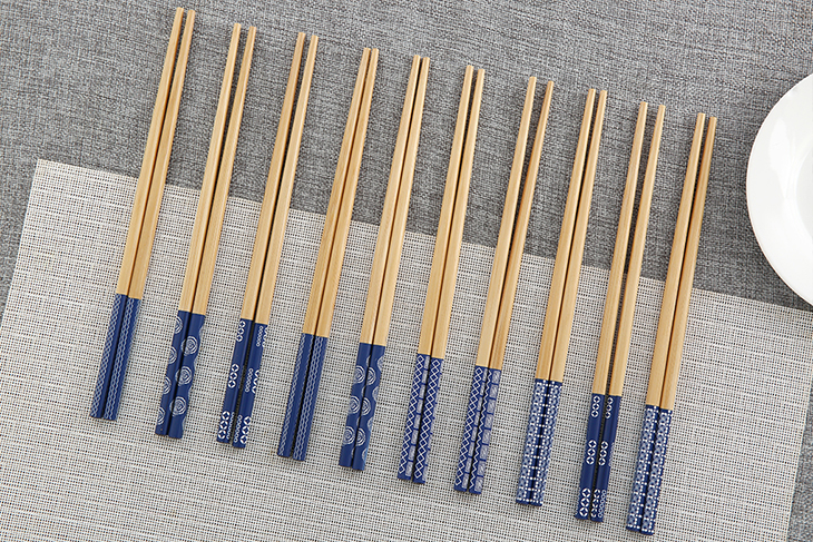 Set of 10 pairs of reed chopsticks Delites B-0156T