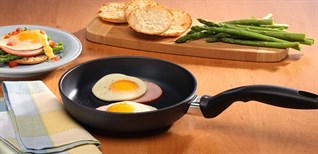 Các loại chất chống dính trên nồi chảo, loại nào an toàn?