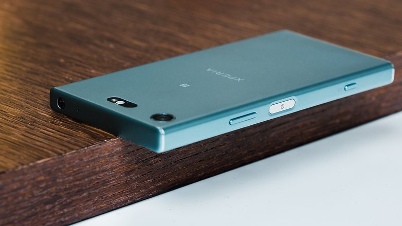 sony xperia xz xz1