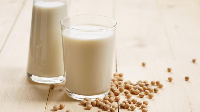 Sữa đậu nành giúp ngăn ngừa loãng xương