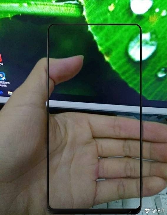 Mi MIX 2 tiếp tục lộ ảnh thực tế với màn hình tràn cạnh cực “chất”