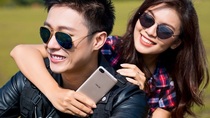 Đặt trước ZenFone 4 Max Pro nhận ngay bộ quà khủng tại Thế Giới Di Động Đặt trước ZenFone 4 Max Pro nhận ngay bộ quà khủng tại Thế Giới Di Động