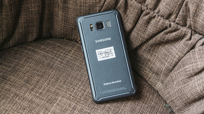 Trên tay Galaxy S8 Active tại Việt Nam Trên tay Galaxy S8 Active tại Việt Nam