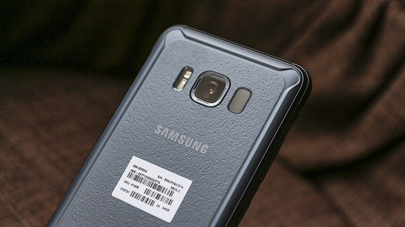 Trên tay Galaxy S8 Active tại Việt Nam Trên tay Galaxy S8 Active tại Việt Nam