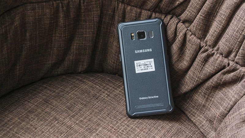 Trên tay Galaxy S8 Active Trên tay Galaxy S8 Active