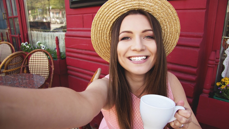 Vivo V7 Plus ra mắt: Màn hình FullView 18:9, camera trước 24MP Vivo V7 Plus ra mắt: Màn hình FullView 18:9, camera trước 24MP