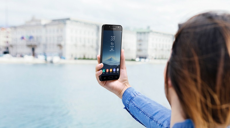 Galaxy C8 sắp lên kệ