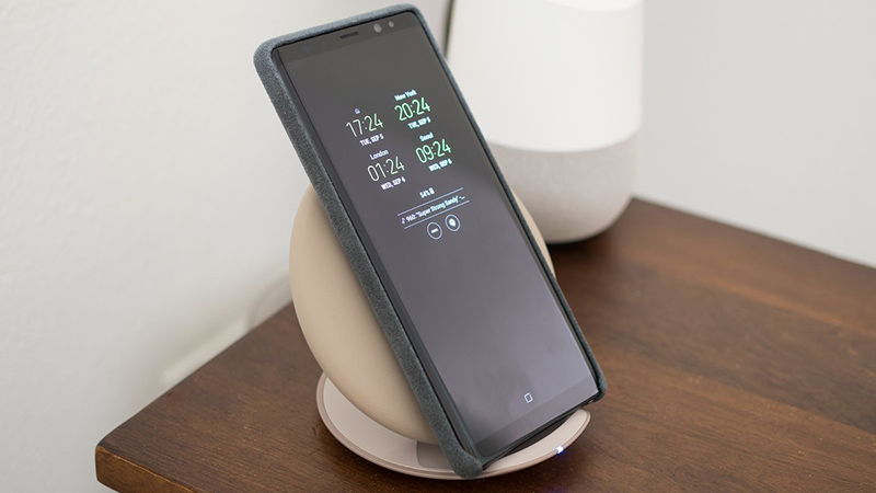 galaxy-note-8-wireless-charger