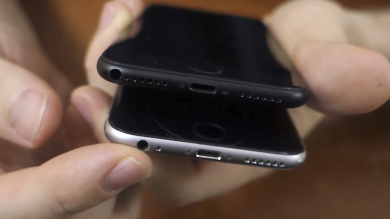 Jack tai nghe iPhone 7 vs iPhone 6s
