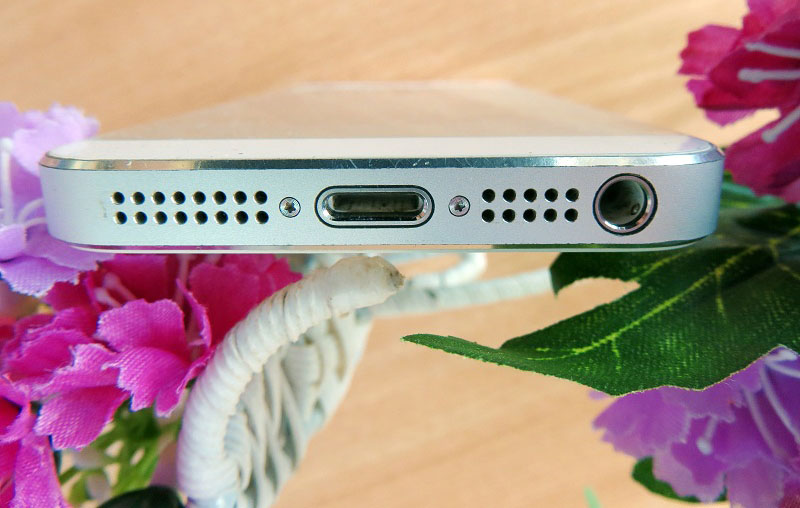 iPhone iPhone
