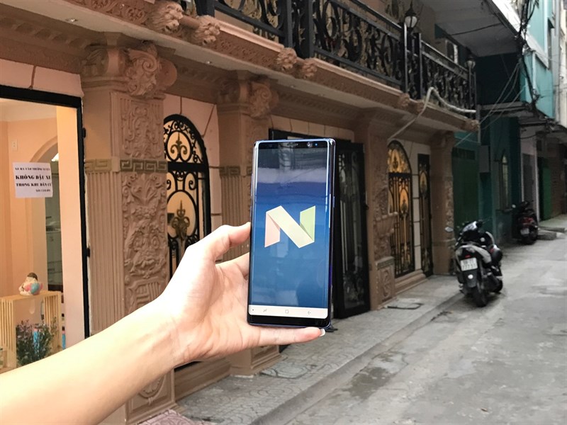Giao diện Android điện thoại Samsung Galaxy Note 8