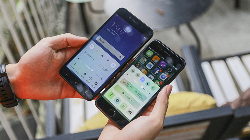 Đọ dáng iPhone 7 và Oppo A71 Đọ dáng iPhone 7 và Oppo A71