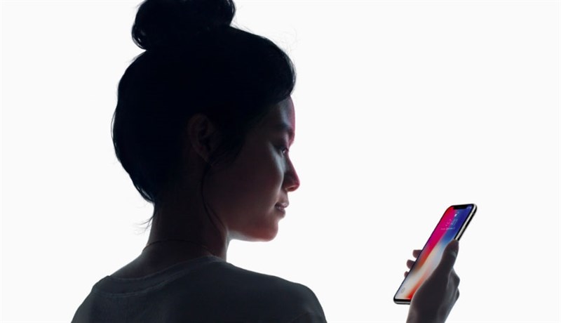 iPhone X vẫn có thể nhận diện khuôn mặt khi bạn trang điểm iPhone X vẫn có thể nhận diện khuôn mặt khi bạn trang điểm