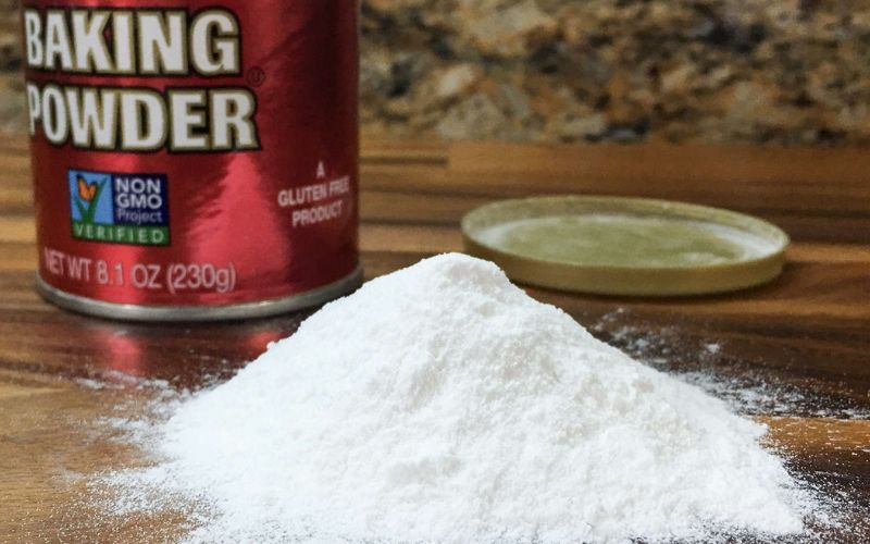 Baking powder has more types than baking soda