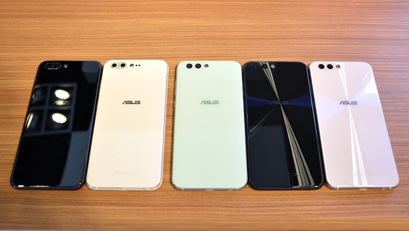 CEO Asus bất ngờ tiết lộ thời điểm ZenFone 5 ra mắt CEO Asus bất ngờ tiết lộ thời điểm ZenFone 5 ra mắt