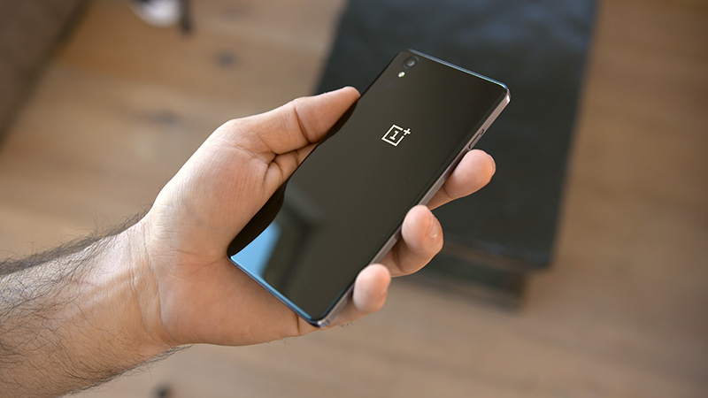 Vào thời điểm ra mắt, sức hút của OnePlus X là hơn hẳn so với OnePlus 2