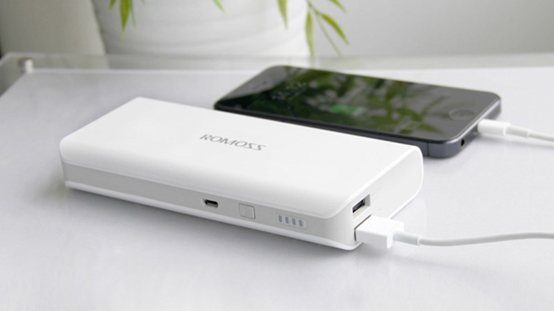 Pin dự phòng Romoss