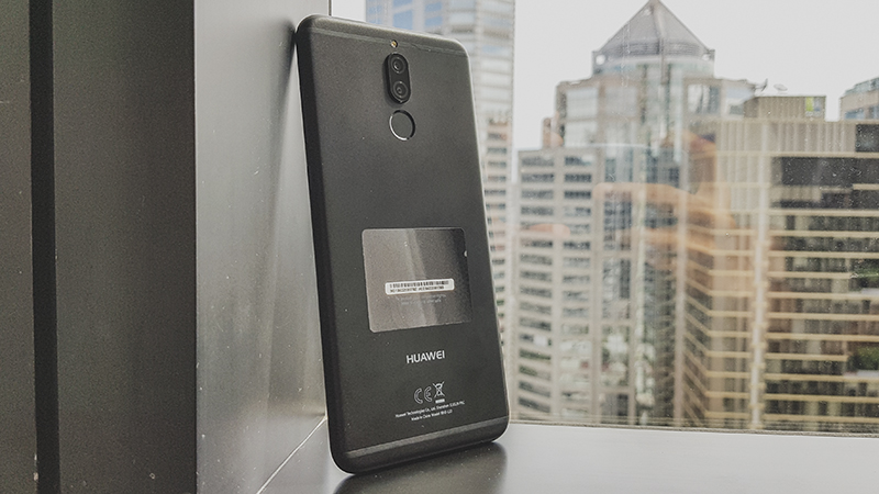 Trên tay Huawei Nova 2i phiên bản Thái Lan Trên tay Huawei Nova 2i phiên bản Thái Lan