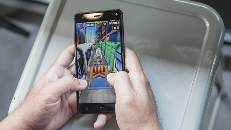 Đánh giá chi tiết Mobiistar Zumbo S2 Dual