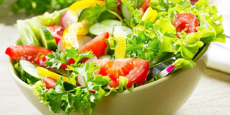 Bạn chỉ cần thêm một lượng nhỏ giấm ăn vào những bữa ăn hàng ngày vào các món salad hoặc nước chấm sẽ giúp tăng cường sự trao đổi chất và đốt cháy chất béo hiệu quả