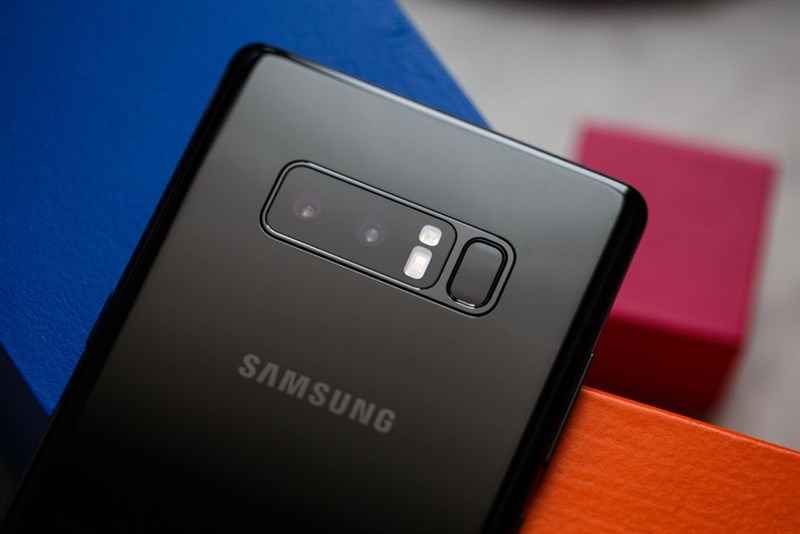 Camera kép hỗ trợ OIS trên Galaxy Note 8 Camera kép hỗ trợ OIS trên Galaxy Note 8