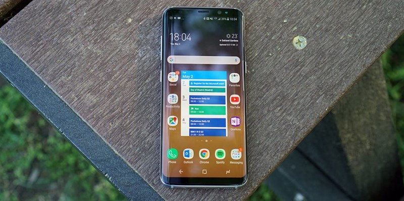 Màn hình vô cực tỷ lệ 18:9 trên Galaxy S8 đang trở thành xu hướng Màn hình vô cực tỷ lệ 18:9 trên Galaxy S8 đang trở thành xu hướng