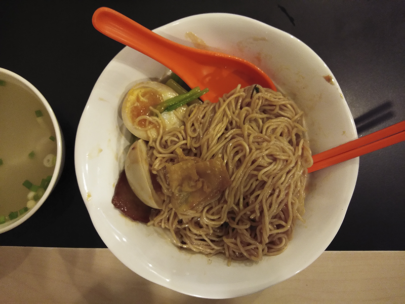 Đánh giá chi tiết Vivo V7+