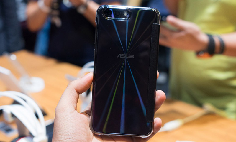 ZenFone: Giá thành phù hợp với sự đẳng cấp 