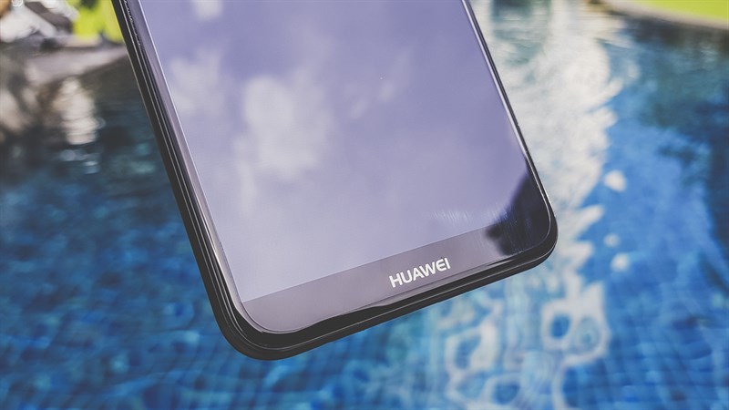 Huawei Nova 2i vs Huawei GR5 2017 Pro Huawei Nova 2i vs Huawei GR5 2017 Pro