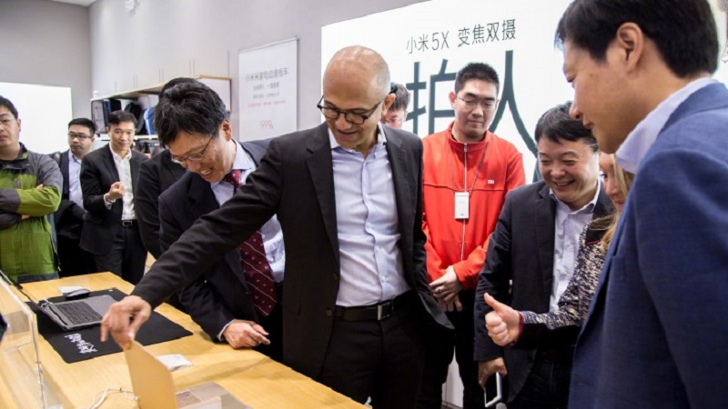 CEO Microsoft, Satya Nadella ghé thăm Xiaoi HQ