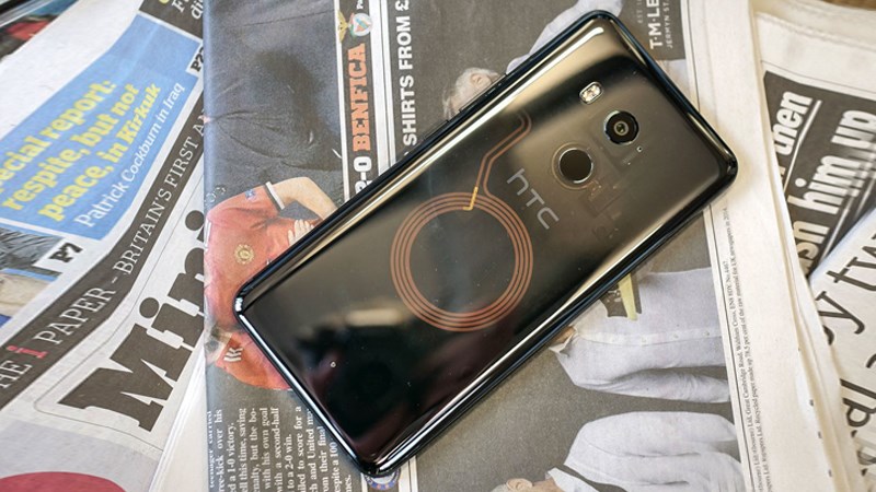 Trên tay HTC U11+ Trên tay HTC U11+