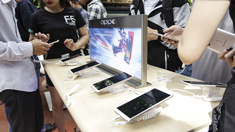 Event Techoffline Oppo F5