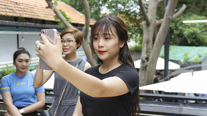 Event offline Oppo F5