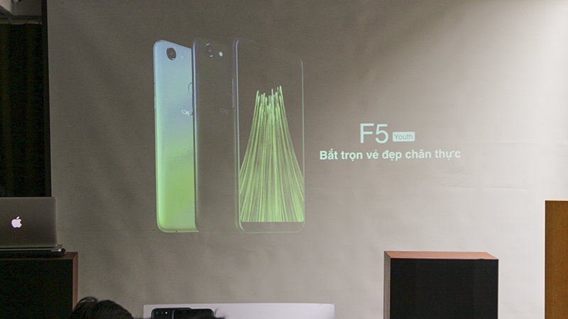 Event offline Oppo F5