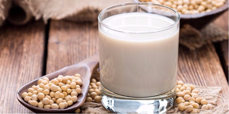 Differentiating real soy milk and milk containing harmful chemicals
