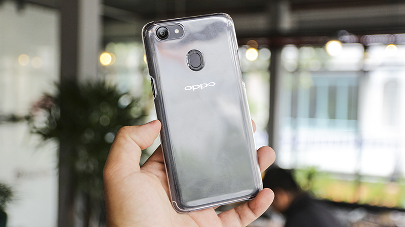 Mở hộp Oppo F5