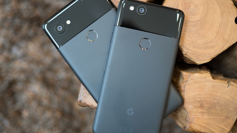 Google Pixel 2 dù ra mắt sau Note 8 và chỉ sử dụng camera đơn nhưng vẫn đạt điểm số cao hơn trên DxOMark