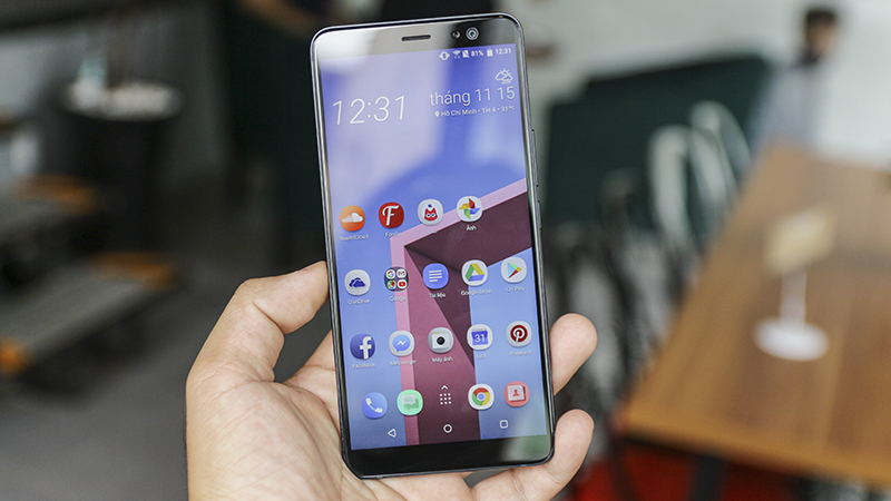 Trải nghiệm HTC U11+