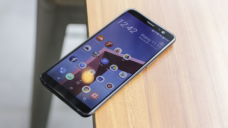 Trải nghiệm nhanh HTC U11 Plus tại Việt Nam: Thiết bị hoàn hảo nhất của HTC! - ảnh 6 Trải nghiệm nhanh HTC U11 Plus tại Việt Nam: Thiết bị hoàn hảo nhất của HTC! - ảnh 6