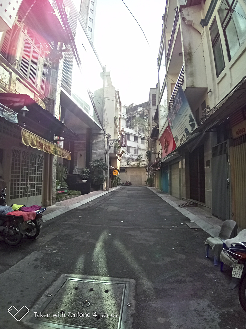 Đánh giá camera góc rộng trên Asus M1