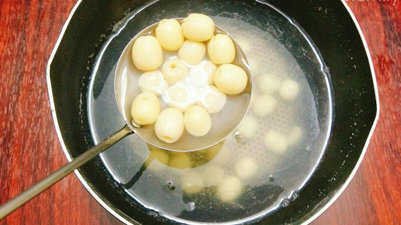 Không cho đường khi sen chưa nhừ