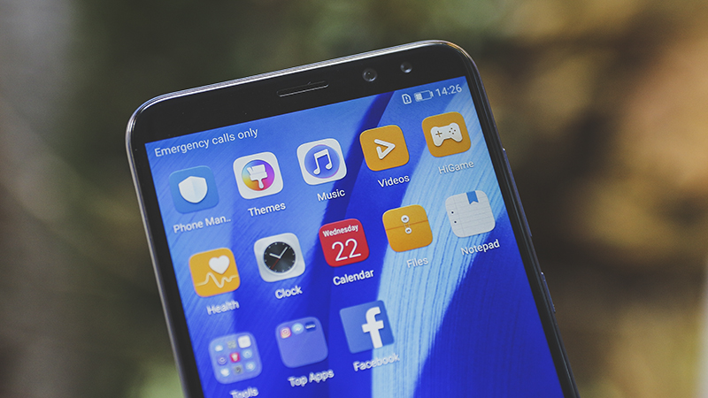 Trên tay Huawei Nova 2i màu xanh navy Trên tay Huawei Nova 2i màu xanh navy